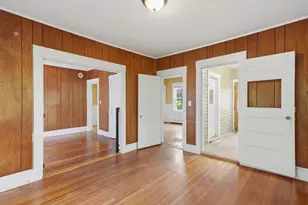 104 Bedford Ave, Lowell, MA 01854 - Photo 10