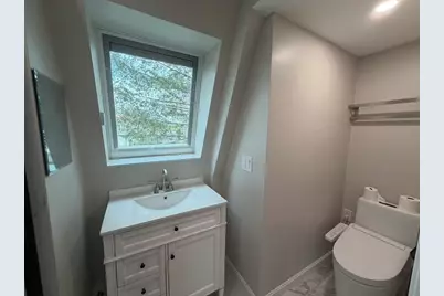 6 Channing St #3, Newton, MA 02458 - Photo 8