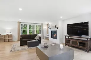 136 Holden Wood Rd, Concord, MA 01742 - Photo 8