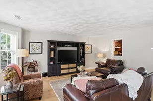 7 Jill's Way, Tewksbury, MA 01876 - Photo 6