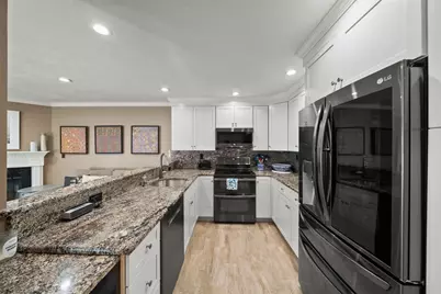201 Main St #31, Woburn, MA 01801 - Photo 6