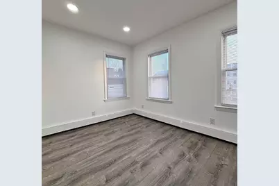 12 Pine St #2, Attleboro, MA 02703 - Photo 16