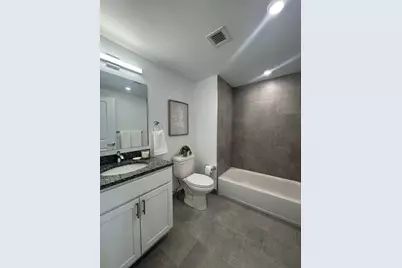 585 Essex St #507, Lynn, MA 01901 - Photo 8