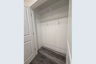 585 Essex St #118, Lynn, MA 01901 - Photo 12