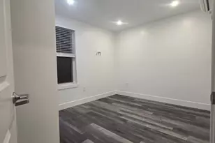 585 Essex St, Lynn, MA 01901 - Photo 2