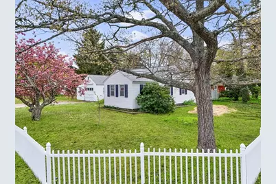 1 Gilbert Rd, Dennis, MA 02639 - Photo 2