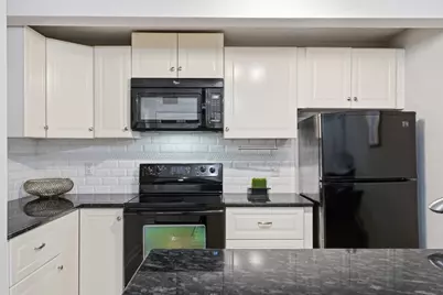 11 Walden Dr #10, Natick, MA 01760 - Photo 8