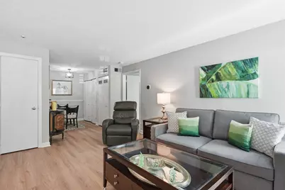 11 Walden Dr #10, Natick, MA 01760 - Photo 6