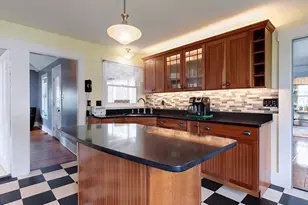 41 Brookline St, Townsend, MA 01469 - Photo 6