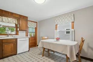 88 Kendall Ave, Framingham, MA 01702 - Photo 16