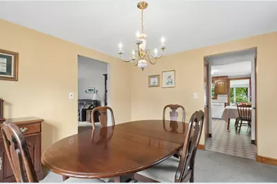 88 Kendall Ave, Framingham, MA 01702 - Photo 10