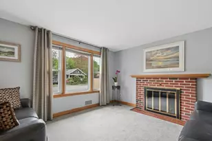 88 Kendall Ave, Framingham, MA 01702 - Photo 6