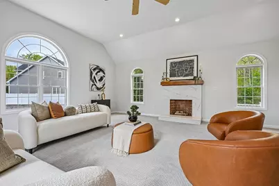 30 Clews St, Shrewsbury, MA 01545 - Photo 10