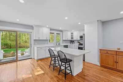 604 Dover Rd, Westwood, MA 02090 - Photo 8