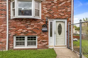 584 Revere St, Revere, MA 02151 - Photo 2