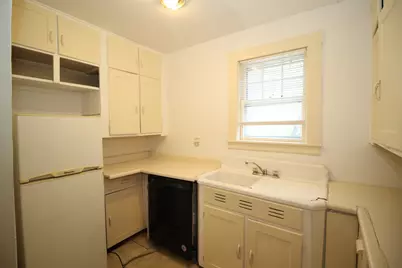 71 Ash St, Gardner, MA 01440 - Photo 2