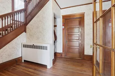 17 Winthrop St, Marlborough, MA 01752 - Photo 8