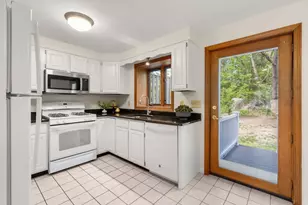 128 Parker St, Acton, MA 01720 - Photo 10
