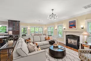 113 Carlisle St, Newton, MA 02459 - Photo 6