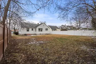 23 Winnifred Rd, Brockton, MA 02301 - Photo 26