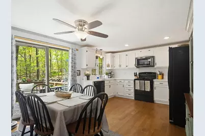 736 Mount Hope St #4, North Attleboro, MA 02760 - Photo 6