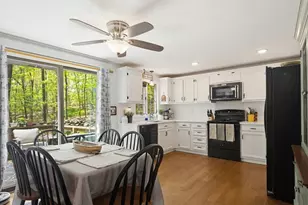 736 Mt Hope St, North Attleboro, MA 02760 - Photo 6