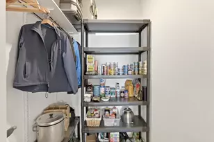 410 W Broadway, Boston, MA 02127 - Photo 30