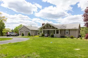 27 Reservoir Ave, Lakeville, MA 02347 - Photo 2