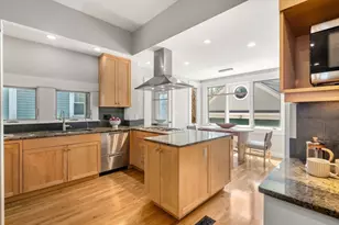138 Thorndike St, Cambridge, MA 02141 - Photo 8