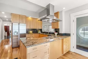 138 Thorndike St, Cambridge, MA 02141 - Photo 10