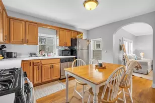 180 W 8th, Boston, MA 02127 - Photo 14