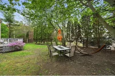 2 Minuteman Ln, Wellesley, MA 02481 - Photo 4
