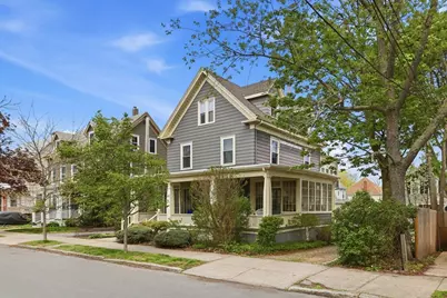187 Burrill St #2, Swampscott, MA 01907 - Photo 4