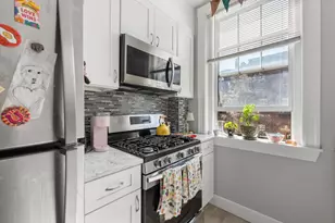 282 Newbury, Boston, MA 02116 - Photo 2