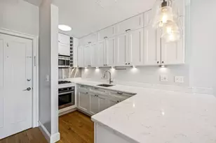 46 Dartmouth St, Boston, MA 02116 - Photo 2