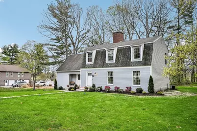 20 Crestwood Rd, North Reading, MA 01864 - Photo 2