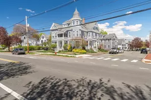 220 High St, Newburyport, MA 01950 - Photo 4