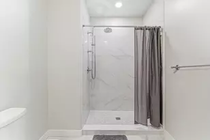 157 Chestnut St, Chelsea, MA 02150 - Photo 16