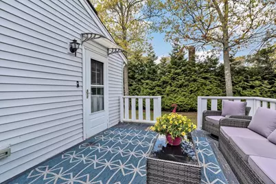 104 Highland St, Mashpee, MA 02649 - Photo 20