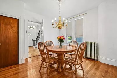 44 Warren Ave, Woburn, MA 01801 - Photo 6