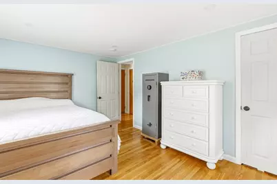 40 Rocky Gutter St, Middleborough, MA 02346 - Photo 12