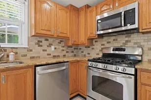 78 Bird St, Stoughton, MA 02072 - Photo 10