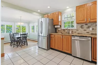 78 Bird St, Stoughton, MA 02072 - Photo 12
