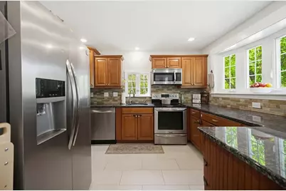 167 Morse St, Sharon, MA 02067 - Photo 14