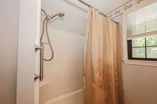 293 Jackson St, Methuen, MA 01844 - Photo 22