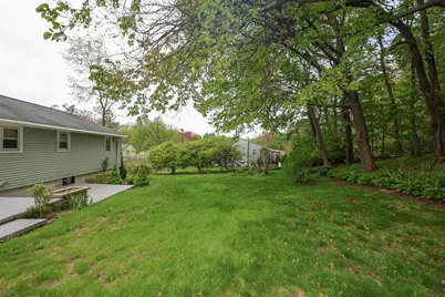 293 Jackson St, Methuen, MA 01844 - Photo 30