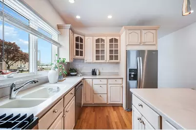 1520 Columbia Rd #2, Boston, MA 02127 - Photo 4