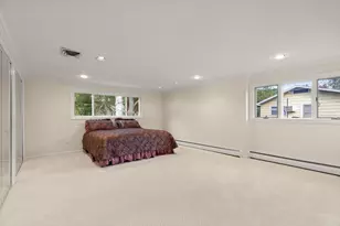 19 Selwyn Rd, Newton, MA 02461 - Photo 12
