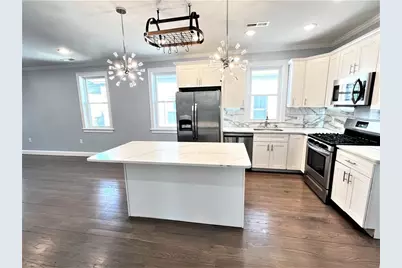 54 Crescent Avenue #2, Malden, MA 02148 - Photo 2