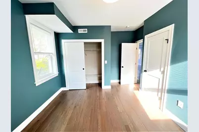 54 Crescent Avenue #2, Malden, MA 02148 - Photo 8